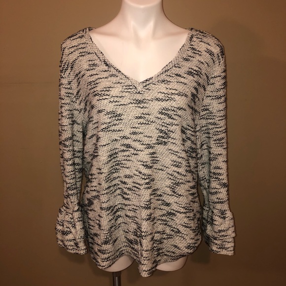 Loft black/white sweater!